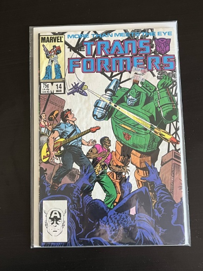 Transformers Marvel Comic #14 1986 Key 1st Appearance of Grapple, Hoist, Smokescreen, Skids, and tra