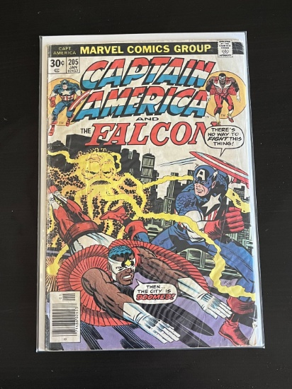 Captain America and the Falcon Marvel Comic #205 Bronze Age 1977