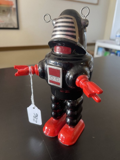 Forbidden Planet/Robby the Robot Porcaline Figure
