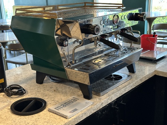 Cyth and Company Coffee Shop "Like New" 116 Seats