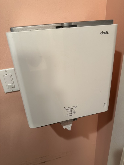 Cintas Automatic Paper Towel Dispenser White