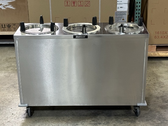 Delfield CAB3-1200ET Mobile Enclosed Three-Stack Heated Dish Dispenser 120V