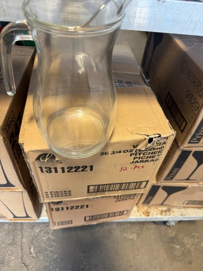 New Libbey 13112221 Venezia 50.75oz Pitchers Glass