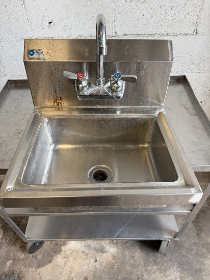 Klinger's Trading HS1000 17"W S/S Wall Mount Hand Sink