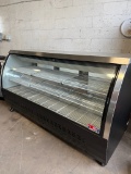 2021 US Refrigeration USRDC-82 82” Refrigerated Deli Case Counter Height on Casters Like New $4K new