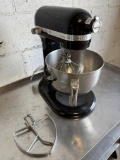 KitchenAid Commercial 8 QT Bowl-Lift Stand Mixer Onyx Black w/S/S Bowl, Whip & Paddle $949 new