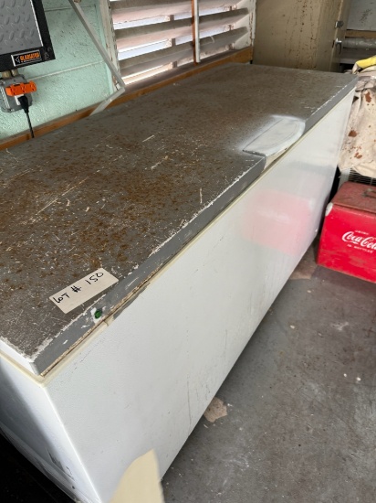 Kenmore 73" White Chest Freezer
