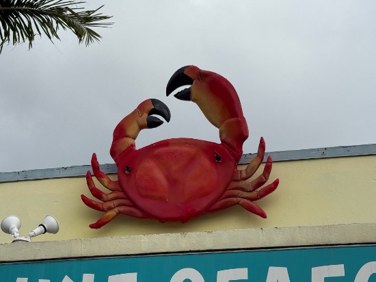 Outdoor Décor Large Stone Crab