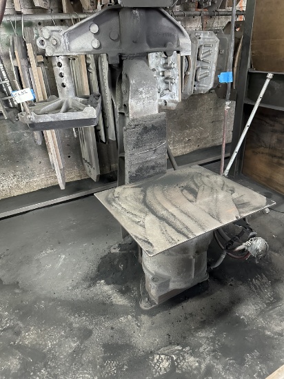 Osborn EA-3776-B Molding Press