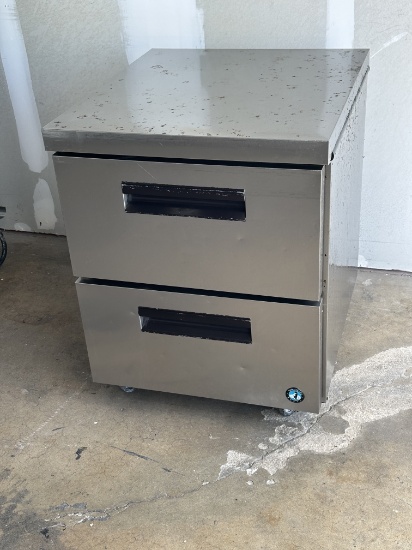 Hoshizaki UF27A-D2 27”W 2 Drawer Stainless Steel Undercounter Freezer on Casters 31”D x 33.63”H