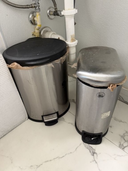 (2) Trash Cans