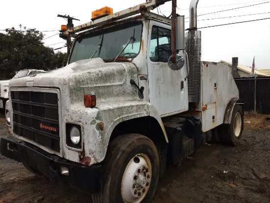 1988 International S2300 Tote Truck