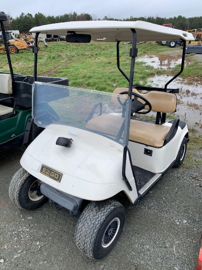 E-Z GO Golf Cart