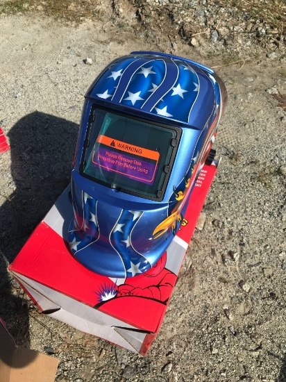 New auto darkening welding helmets