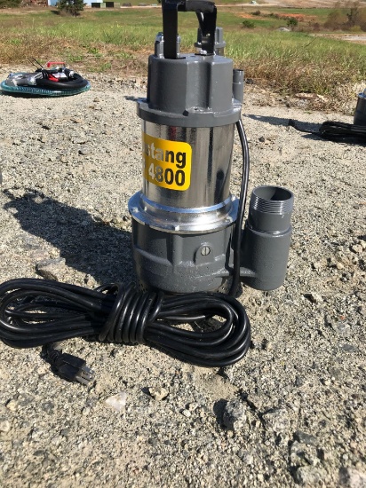 New Mustang MP 4800 2in Submersible Pump