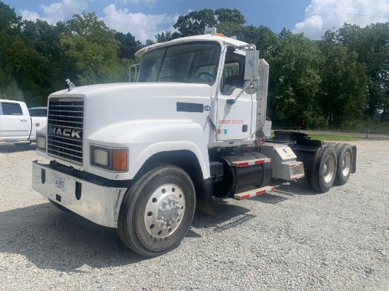 2006 Mack CHN613 T/A Truck Tractor