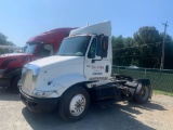 2005 International 8600 S/A Daycab Truck Tractor