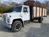 International 1654 S/A Dump Truck