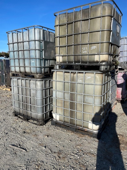 Quantity of 4 250 Poly Tote In Crate