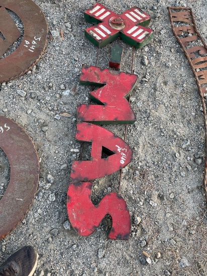 Rustic Metal ?X-Mas? Sign