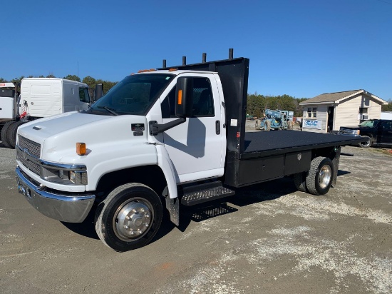 2008 Chevrolet C5500 S/A Flatbed Truck