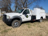 2005 Ford F550 Service Truck (BAD ENGINE)