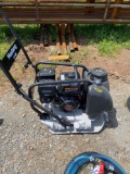 New Mustang LF 88 plate compactor