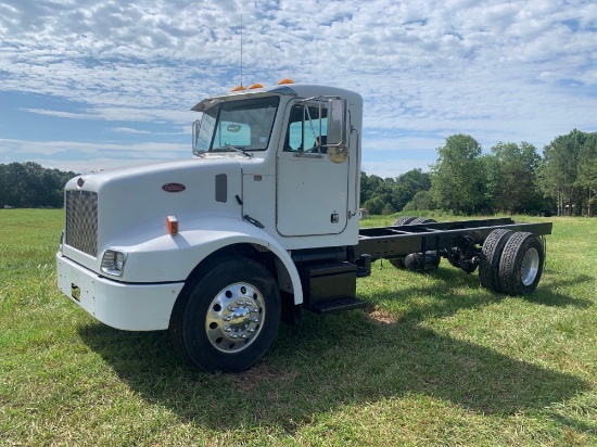 2002 PETERBILT 330 S/A CAB AND CHASSIS TRUCK