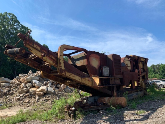 EXTEC JAW CRUSHER & DOLLY.