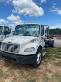 2008 Freightliner Business Class M2 31FT Cab & Chassis