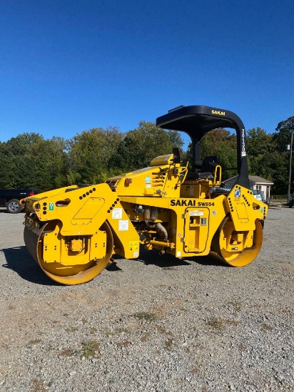 2018 Sakai SW654 Vibratory Tandem Roller