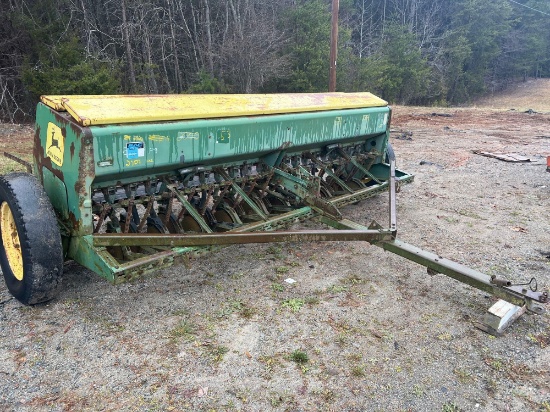 John Deere 8300 Grain Drill