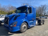 2011 VOLVO VNL T/A DAYCAB TRUCK TRACTOR