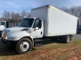 2003 INTERNATIONAL 4300 S/A MICKEY VB22097 BOX TRUCK