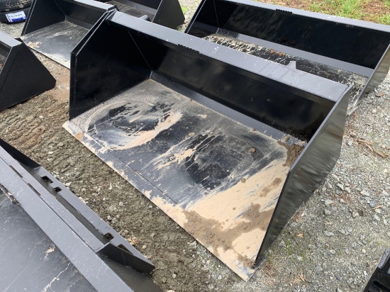 NEW 72IN HIGH CAPACITY SKID STEER BUCKET