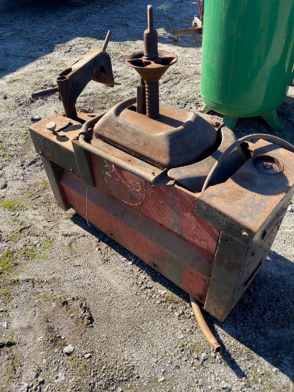 MAC Tire Changer