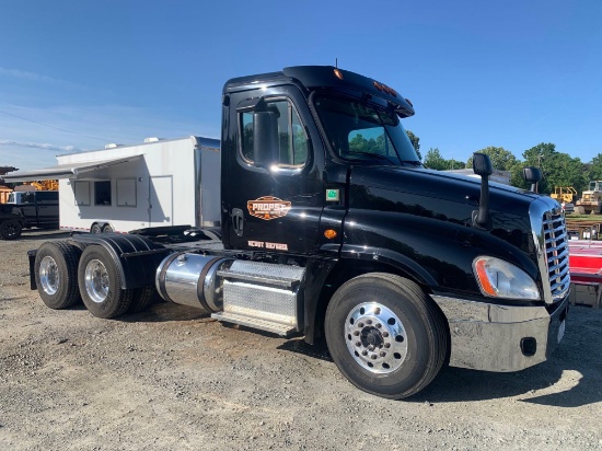 2015 FREIGHTLINER CASCADIA T/A TRUCK TRACTOR