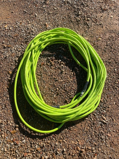 FLEXZILLA 3/8IN 300PSI 100FT Air Hose