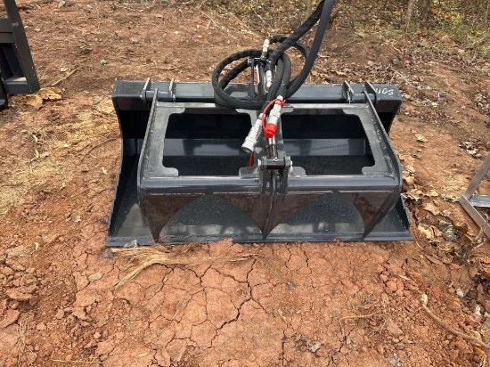 WOLVERINE 44 INCH SMOOTH BOTTOM GRAPPLE BUCKET OF