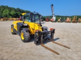 2017 JCB 525-60 5,500LB AWD TELESCOPIC FORKLIFT