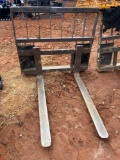 48IN 5500LB Skid Steer Pallet Fork Attachment