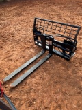 AGT Skid Steer48IN Hydraulic Pallet Fork Attachment