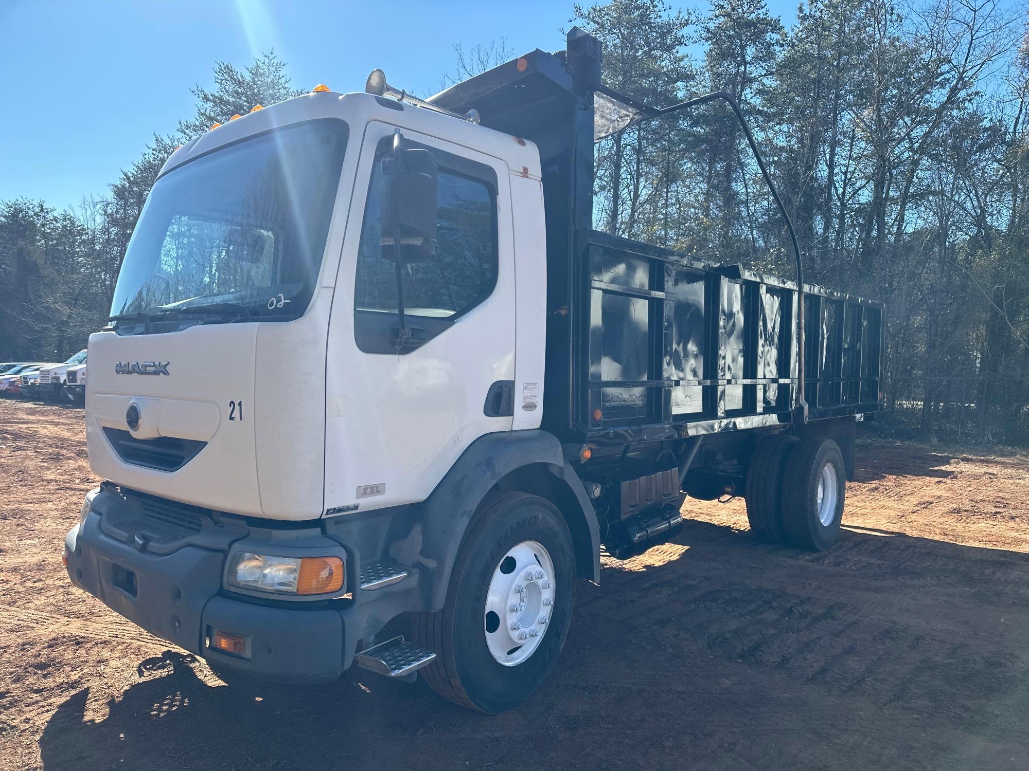 2002 MACK FREEDOM XXL CAB OVER S/A DUMP TRUCK | Proxibid