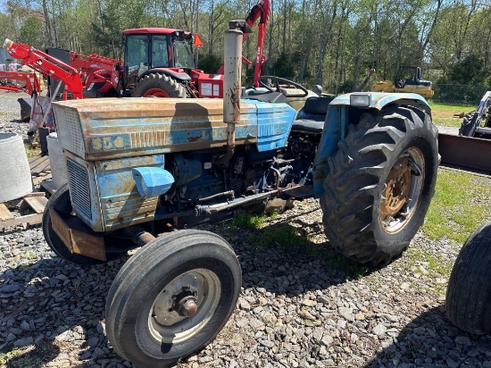 LONG 550 2WD TRACTOR