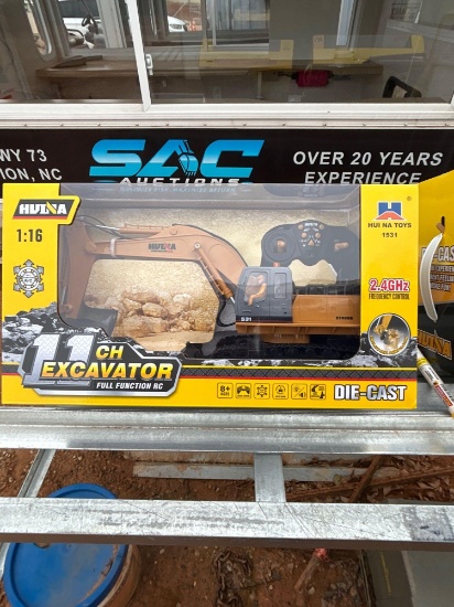 Qty (2) 1:16 Scale 11 Channel Doe Cast RC Excavator