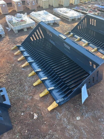 LandHonor 72IN Skid Steer Rock Bucket