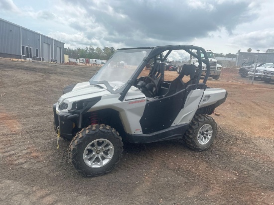 2015 CAN-AM COMMANDER 800 4X4 SIDE BY SIDE UTV