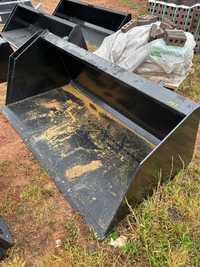 SWICT 72IN SKID STEER LARGE CAPACITY BUCKET