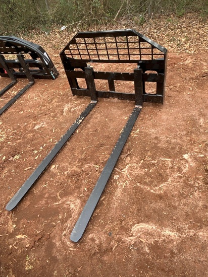 FUTURE 60IN Skid Steer Fork Attachment