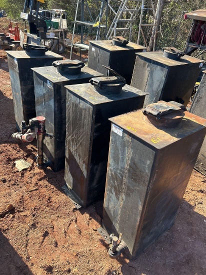 Qty(4) Storage Tanks